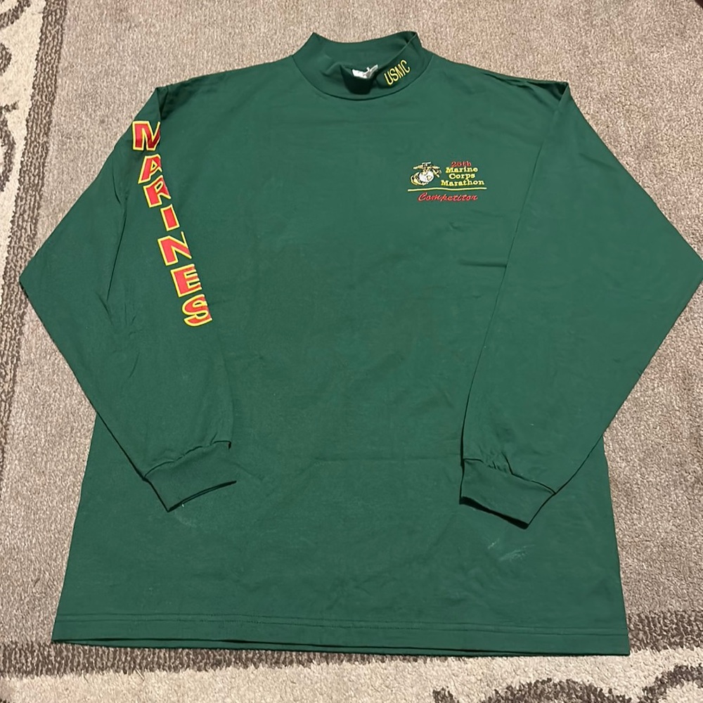Vintage 26TH MARINE CORPS MARATHON Green LONG SLEEVE SHIRT